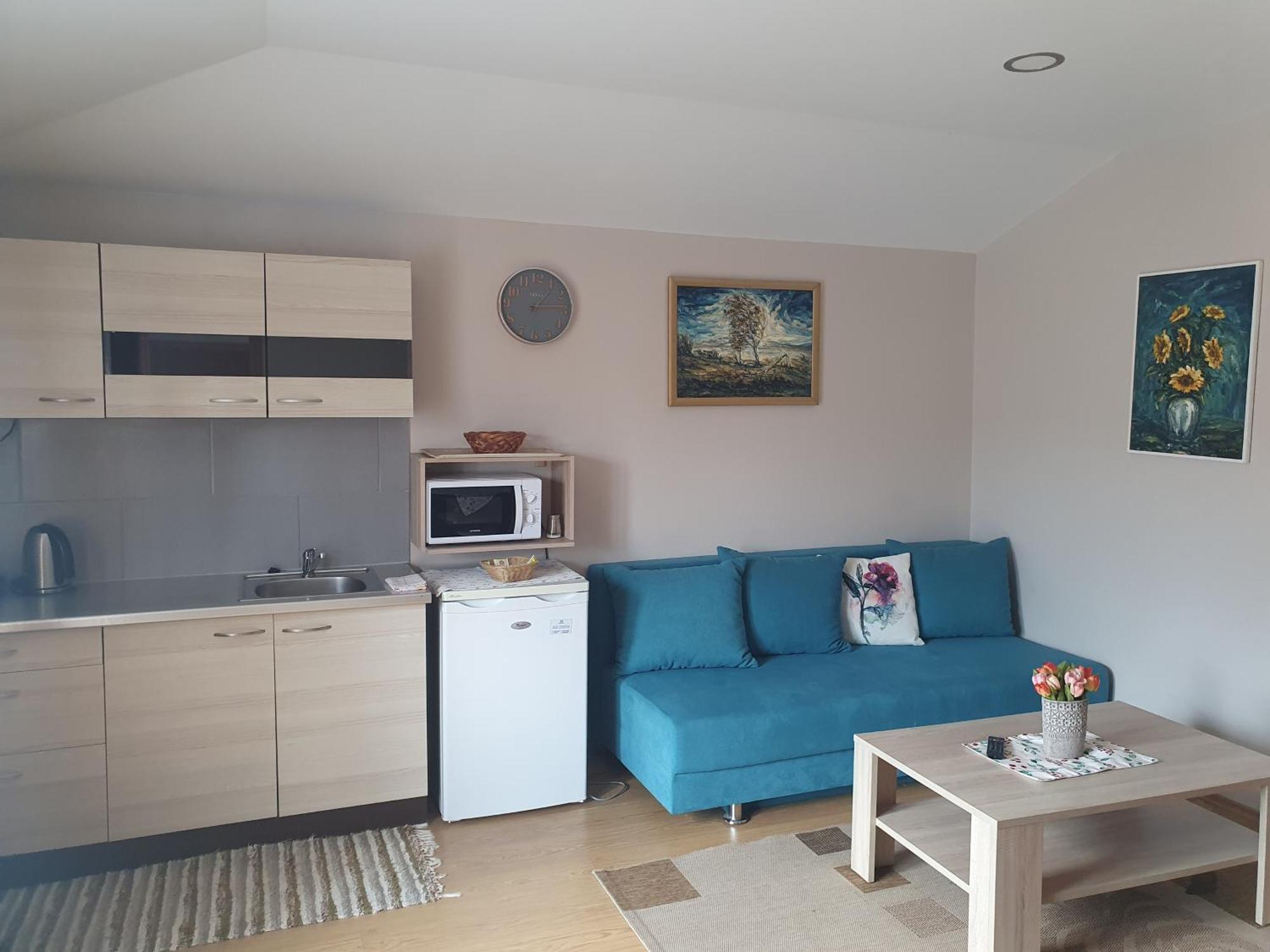 Privat Bartky Apartment Vrbov Bagian luar foto