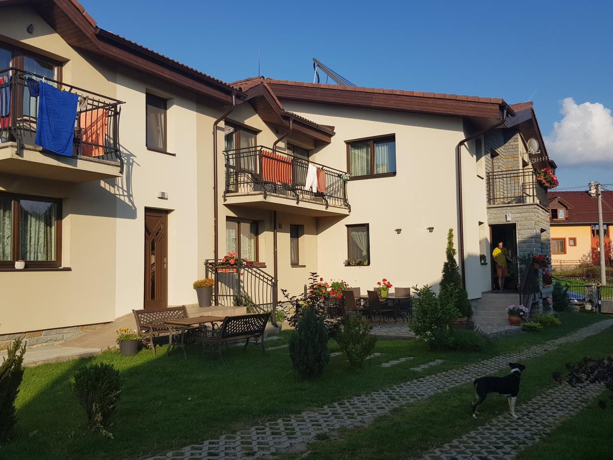 Privat Bartky Apartment Vrbov Bagian luar foto